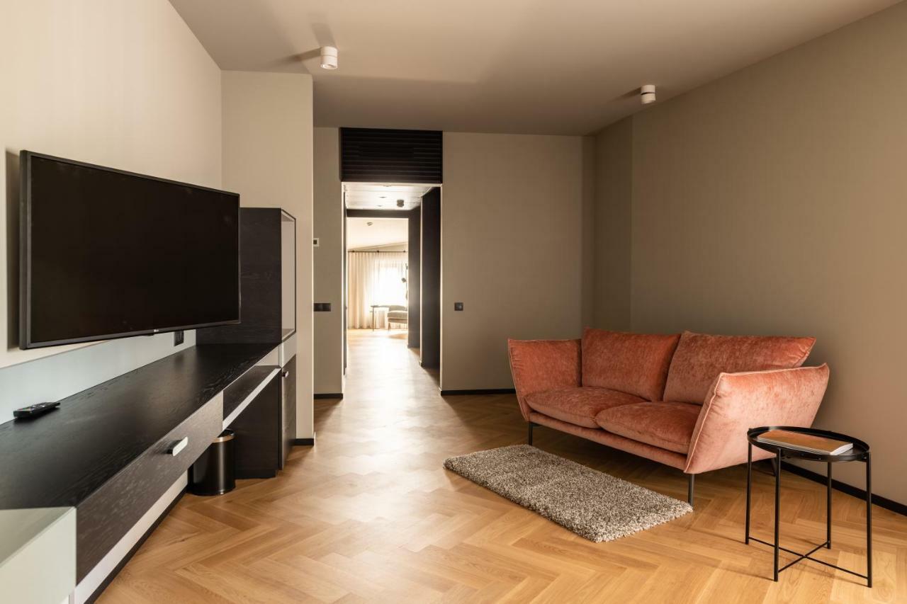 Maestro Design Hotel Лиепая Экстерьер фото