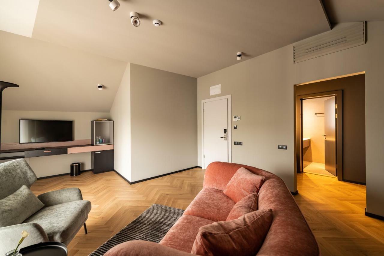 Maestro Design Hotel Лиепая Экстерьер фото