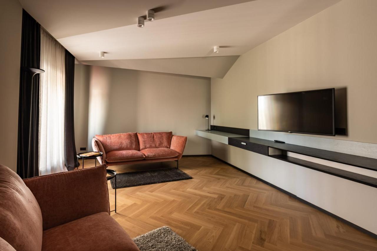 Maestro Design Hotel Лиепая Экстерьер фото